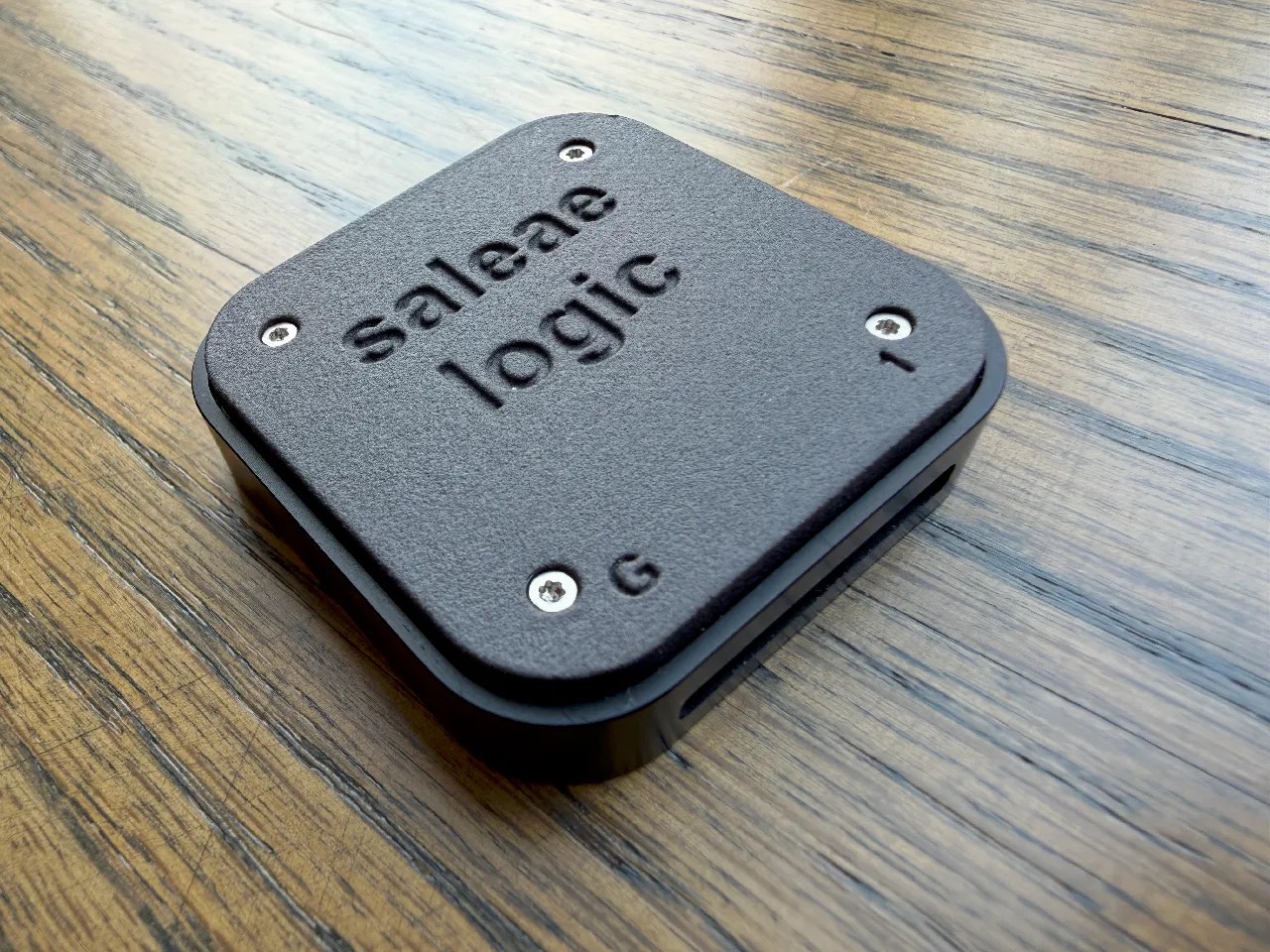 Original Logic Bottom Cover Replacement by bootsector
